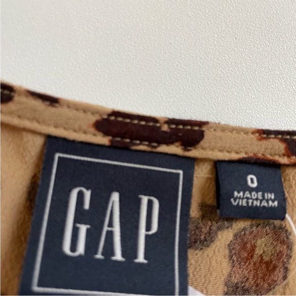 GAP Animal Print Wrap Front Maxi Dress NWT size 0 - Picture 7 of 10